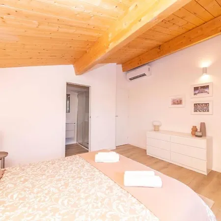 Apartment Assisi Relaxbike With View Comfort In Umbria